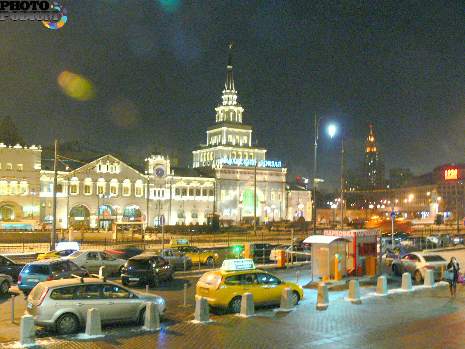 Белорусская площадь трех вокзалов
