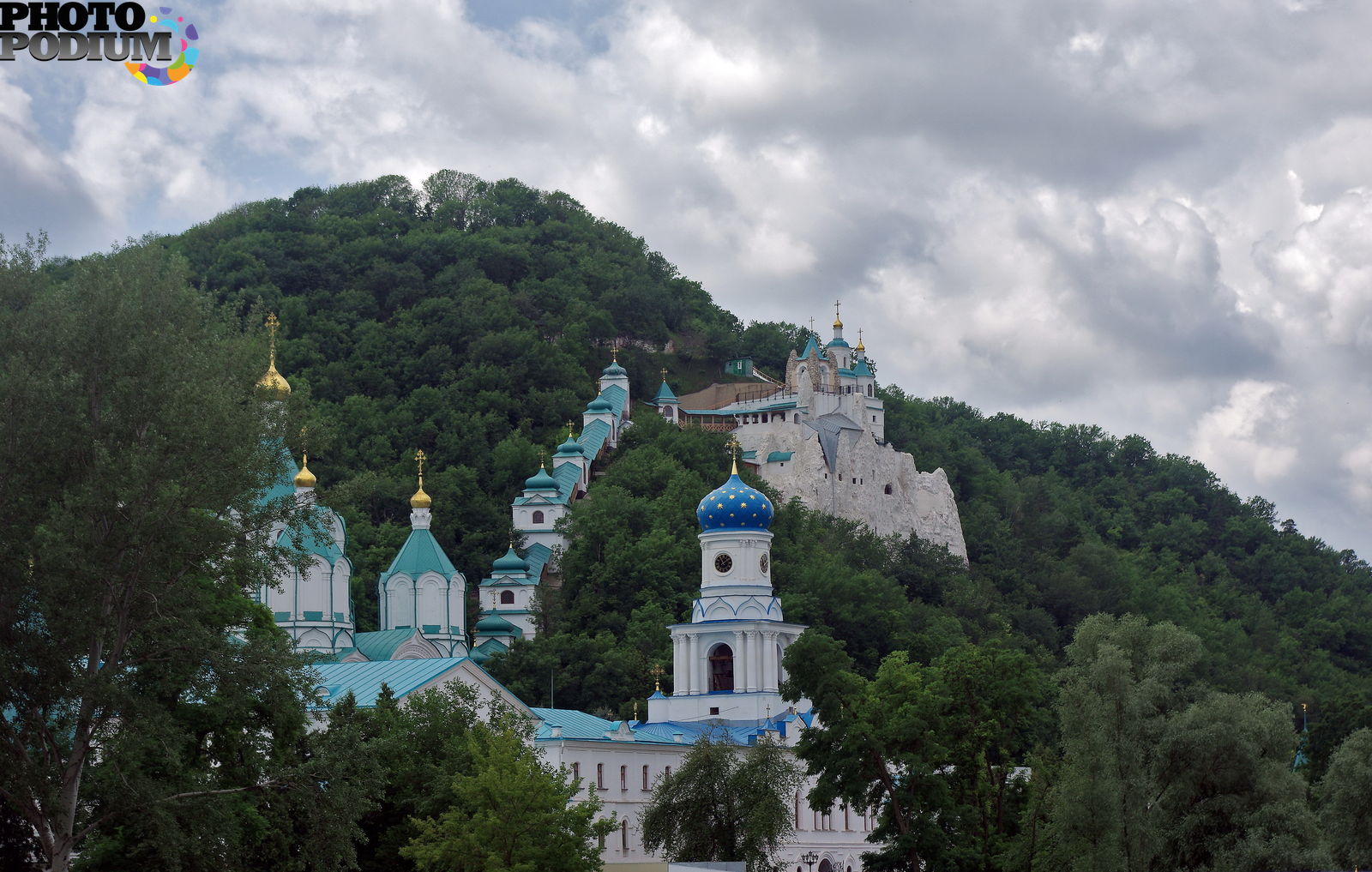 Святогорский монастырь звонница