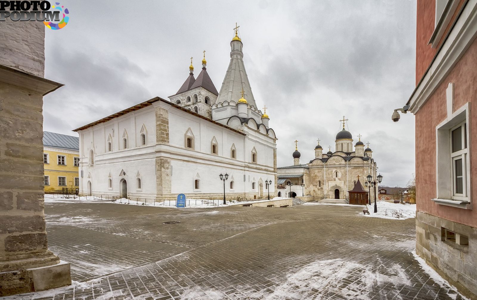 Серпухов женский монастырь фото