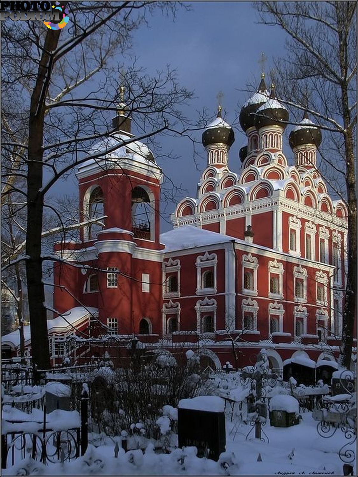 Тихвинская церковь. Храм Тихвинской иконы Божией матери. Тихвинский храм в Алексеевском. Храм Тихвинской иконы Божией матери в Алексеевском Москва. Тихвинский храм ВДНХ.