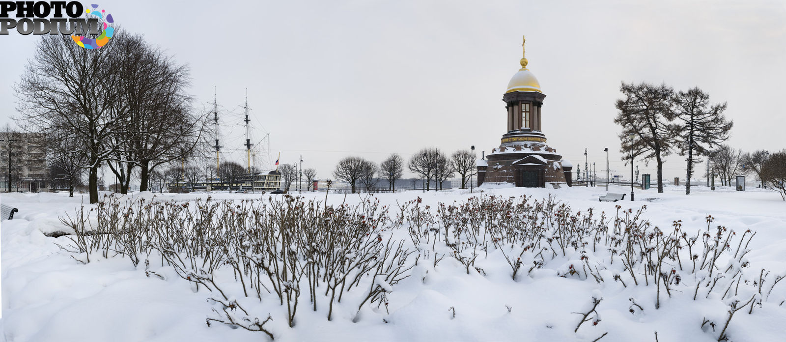 троицкая площадь