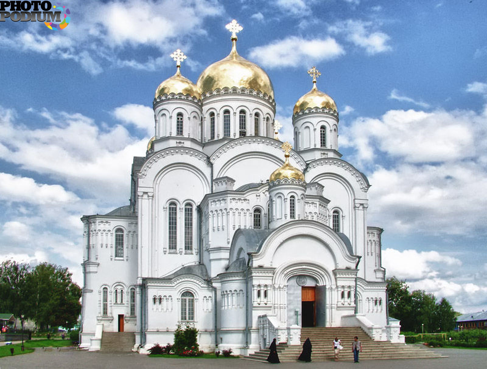 Какие есть соборы. Дивеево Спасо-Преображенский собор. Преображенский собор Дивеево. Серафимо-Дивеевский монастырь Преображенский собор. Спасо-Преображенский собор Дивеевский монастырь.