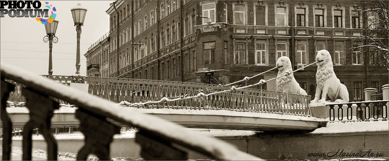Львиный мостик в Санкт-Петербурге зима