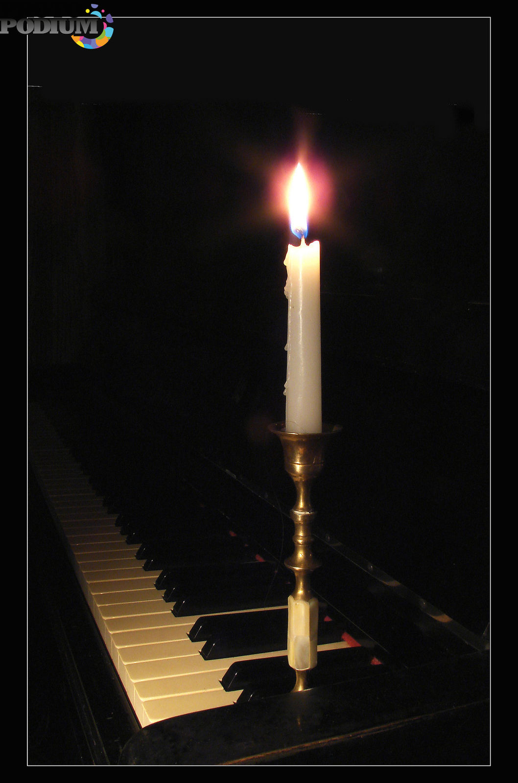 Рояль свечи
