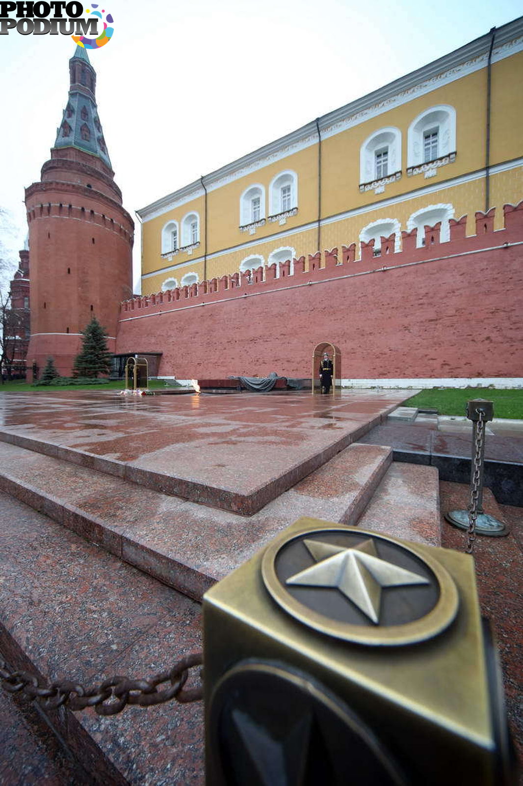 Александровский сад Кремль ворота