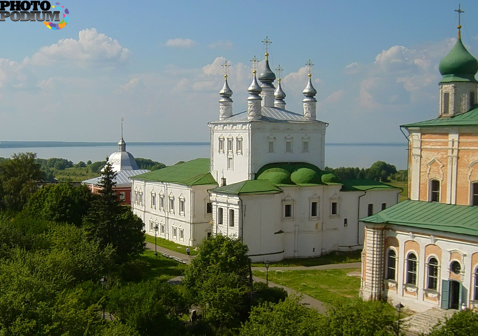 Переславль описание города. Переславский музей-заповедник Переславль-Залесский. Достромичательности Переславль Залесский. Горицкий монастырь в Переславле-Залесском. Переславль-Залесский золотое кольцо.