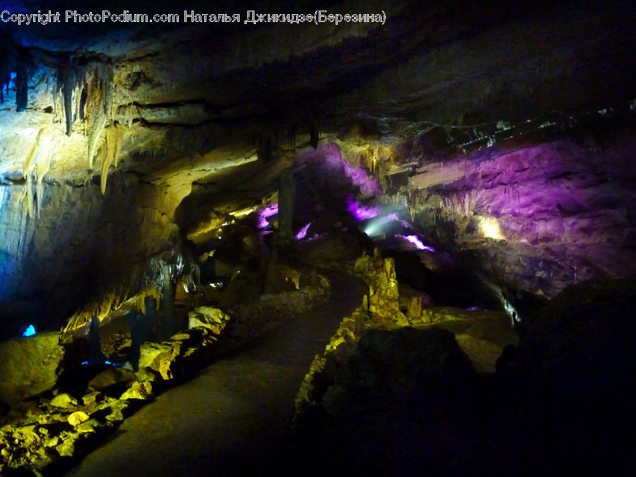 Cave, Lighting