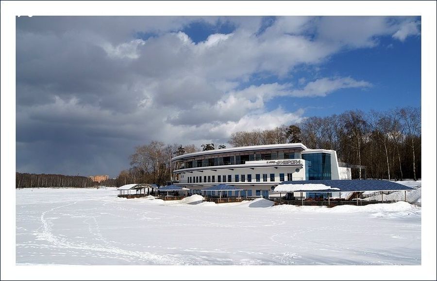 Ice, Outdoors, Snow, Building, Office Building, Cottage, Housing