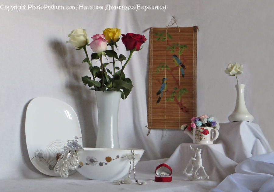 Glass, Goblet, Dining Room, Indoors, Room, Flower Arrangement, Ikebana