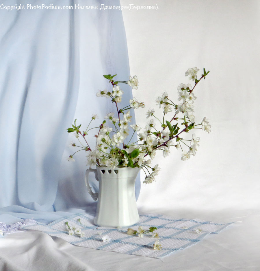 Home Decor, Linen, Tablecloth, Floral Design, Flower, Flower Arrangement, Flower Bouquet