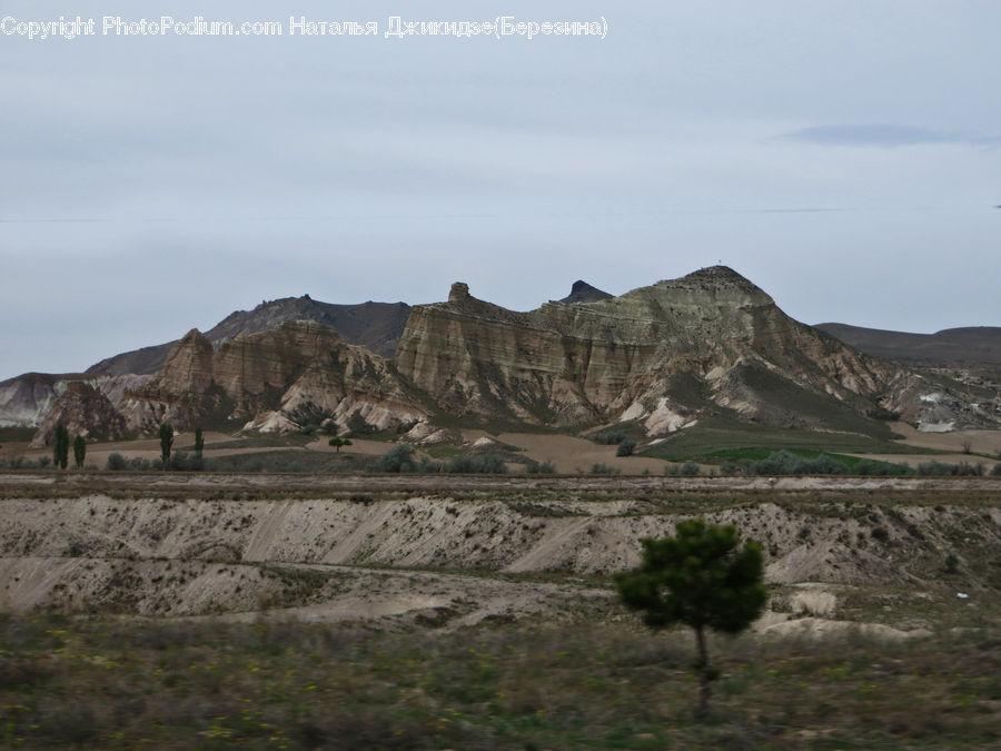 Crest, Mountain, Outdoors, Peak, Desert, Mountain Range, Soil