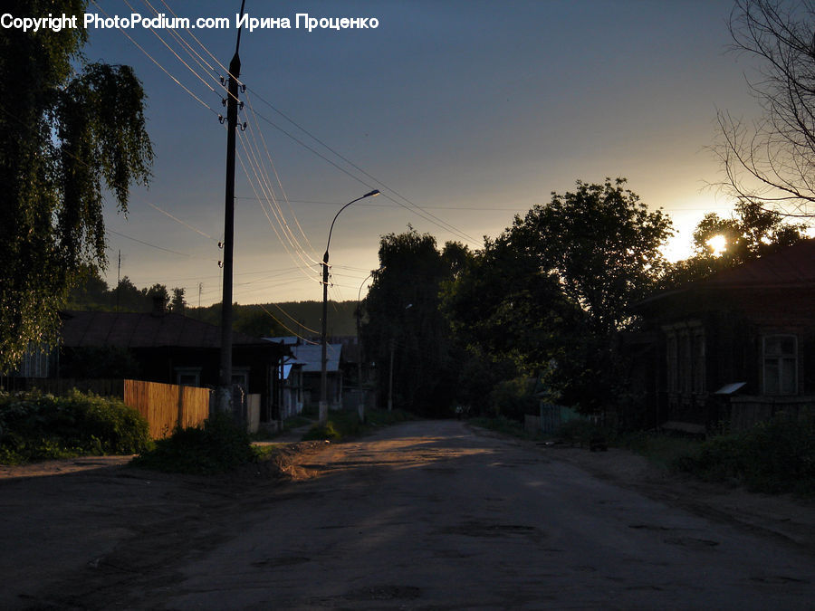 Dirt Road, Gravel, Road, Lamp Post, Pole, Intersection, Building