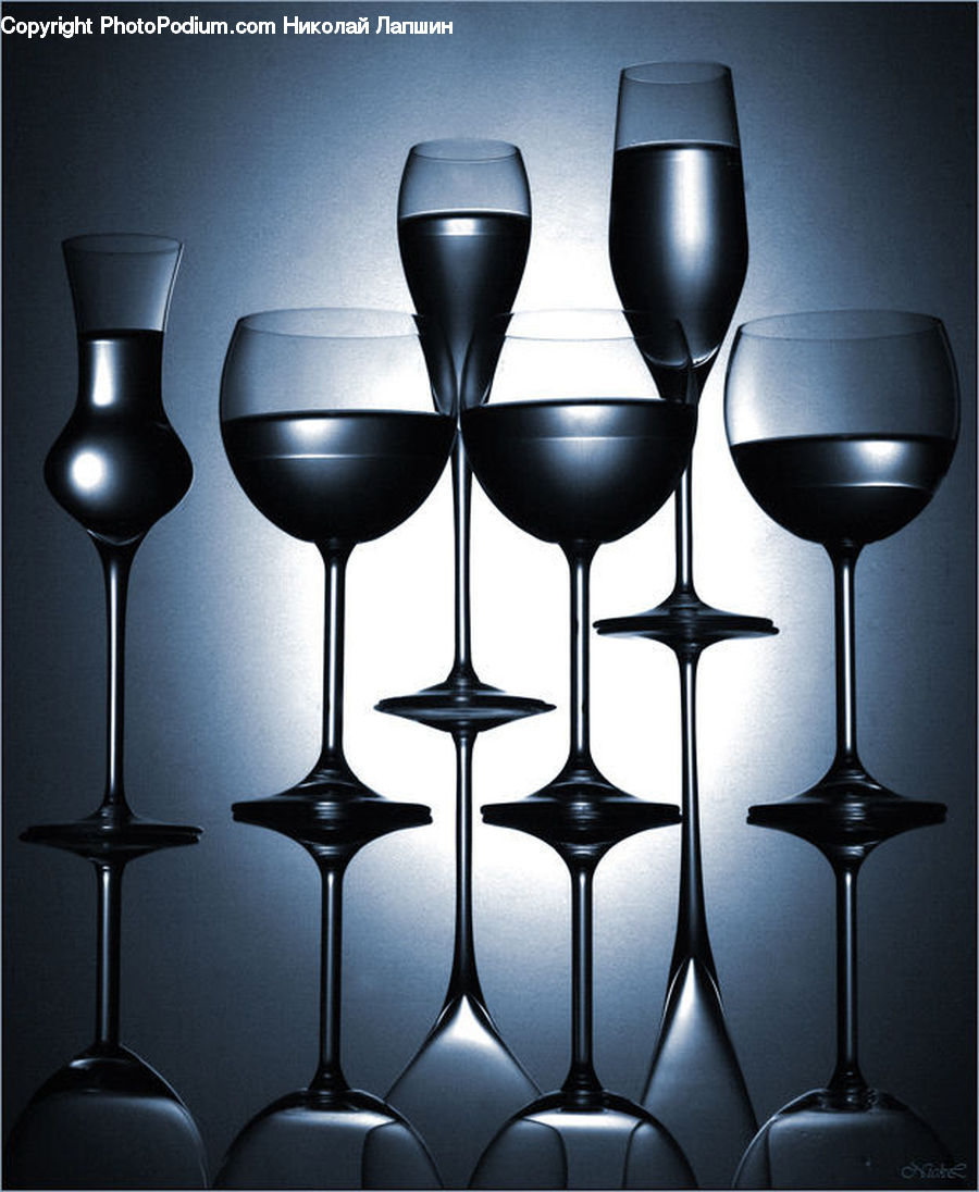Glass, Chair, Furniture, Lamp Post, Pole, Beverage, Wine