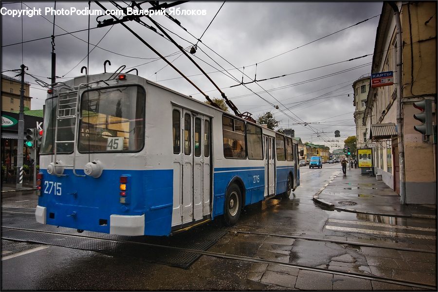 Bus, Vehicle, Cable Car, Streetcar, Trolley, Tram, Alley