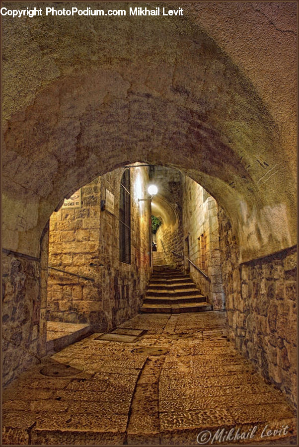Crypt, Corridor
