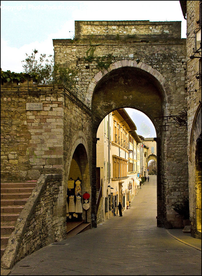 Castle, Fort, Arch, Crypt, Patio, Building, Road