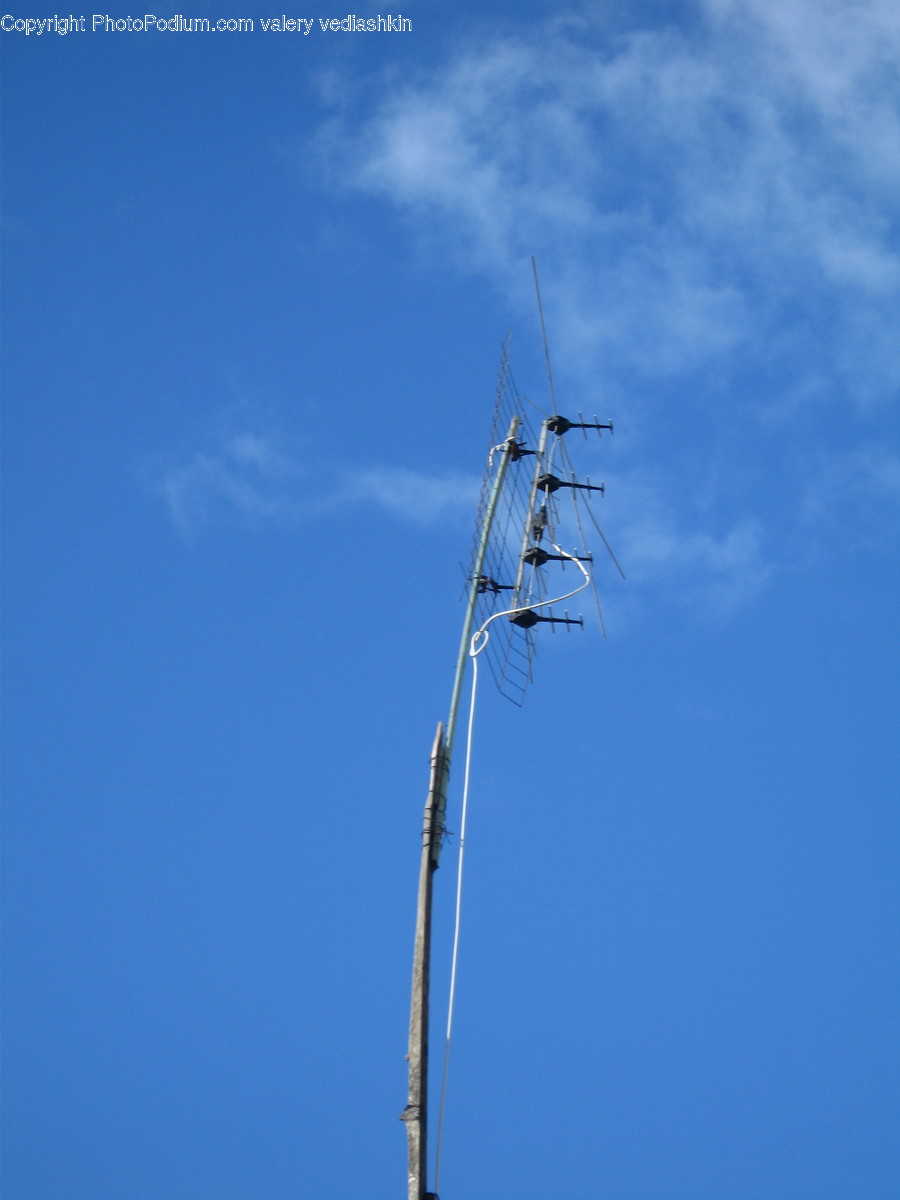 Electrical Device, Antenna, Utility Pole