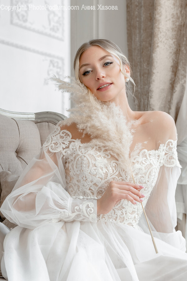 Wedding Gown, Wedding, Clothing, Robe, Gown