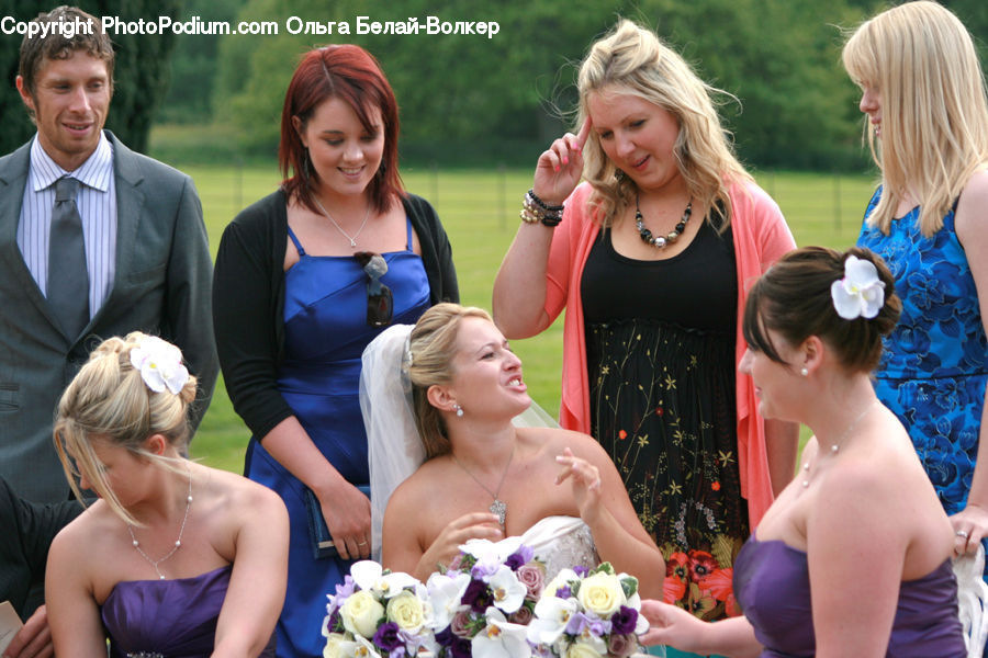 Human, People, Person, Bridesmaid, Blonde, Female, Woman