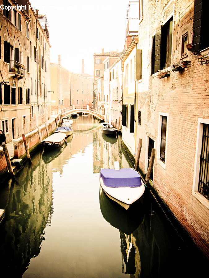 Boat, Gondola, Canal, Outdoors, River, Water, Dinghy