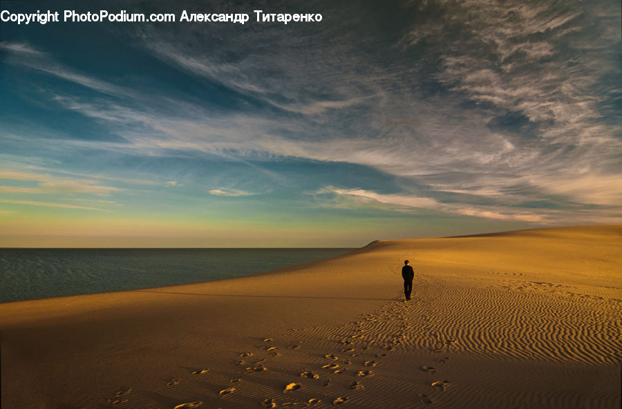 Footprint, Dune, Outdoors, Desert, Beach, Coast, Sea