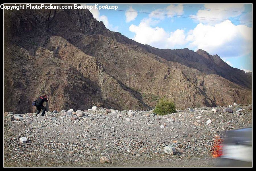 Landslide, Gutter, Hiking, Leisure Activities, Outdoors, Mountain, Valley