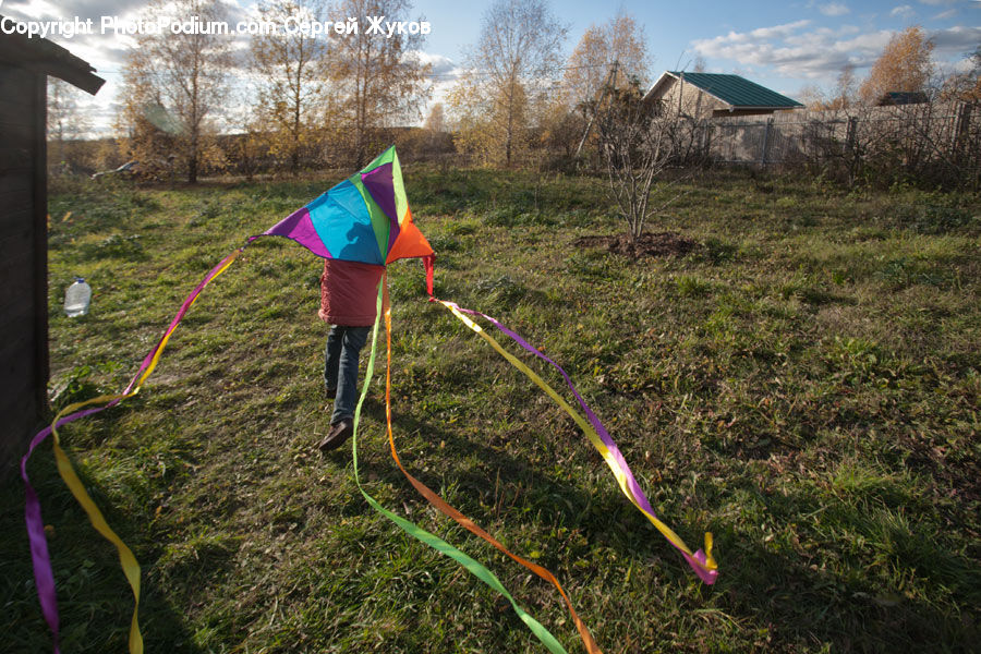 Kite, Leisure Activities, Walking, Building, Cottage, Housing, Countryside