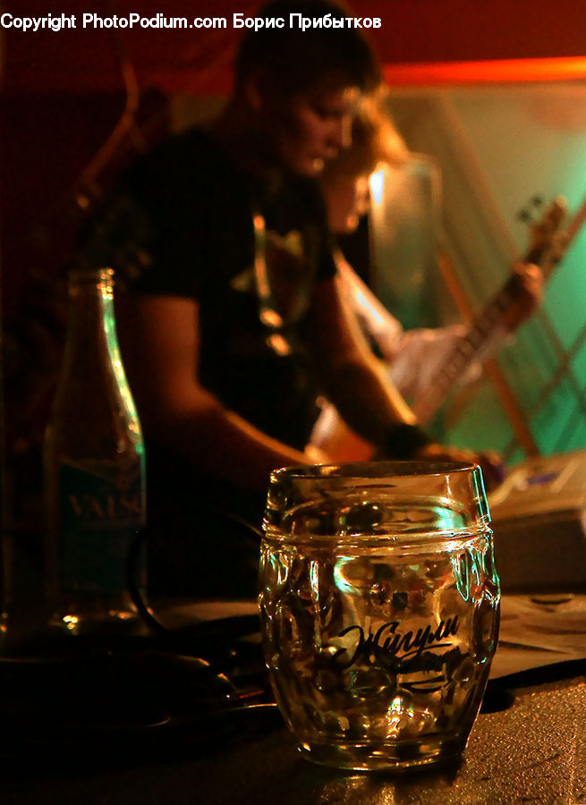 People, Person, Human, Alcohol, Beer, Beer Bottle, Beverage