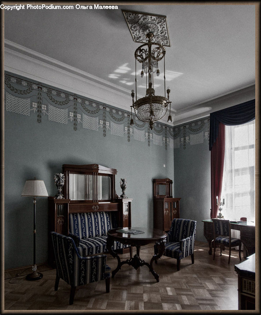 Dining Room, Indoors, Room, Couch, Furniture, Chair, Cabinet