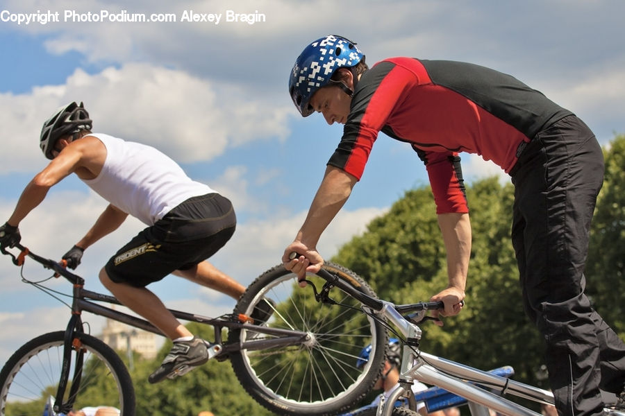 People, Person, Human, Bicycle, Bike, Vehicle, Cyclist