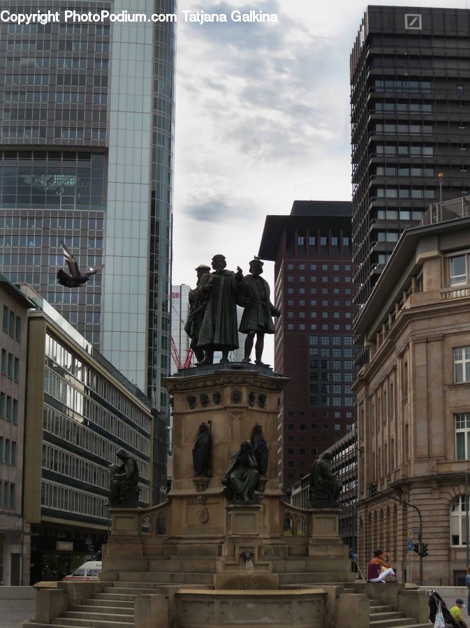 Art, Sculpture, Statue, Bird, Pigeon, City, Downtown