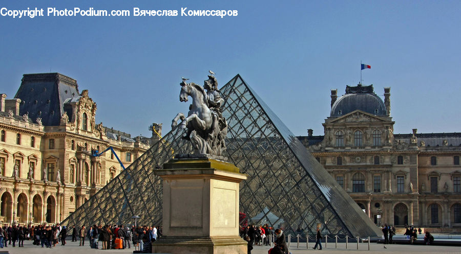 Art, Sculpture, Statue, Gargoyle, Crowd, Building, Architecture