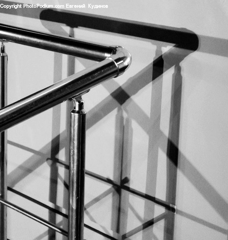 Banister, Handrail