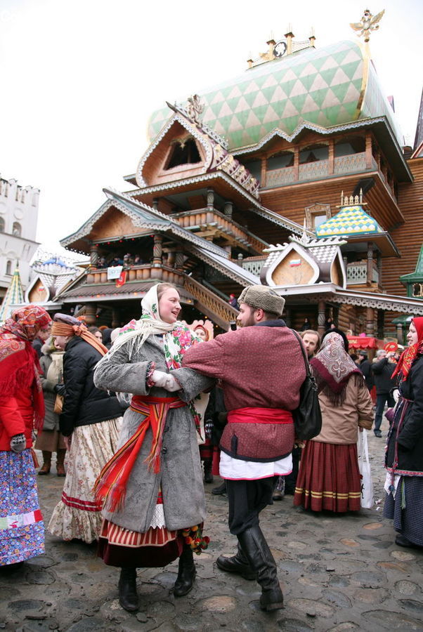 People, Person, Human, Architecture, Dome, Carnival, Crowd