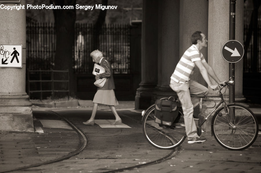 Human, People, Person, Bicycle, Bike, Vehicle, Cyclist