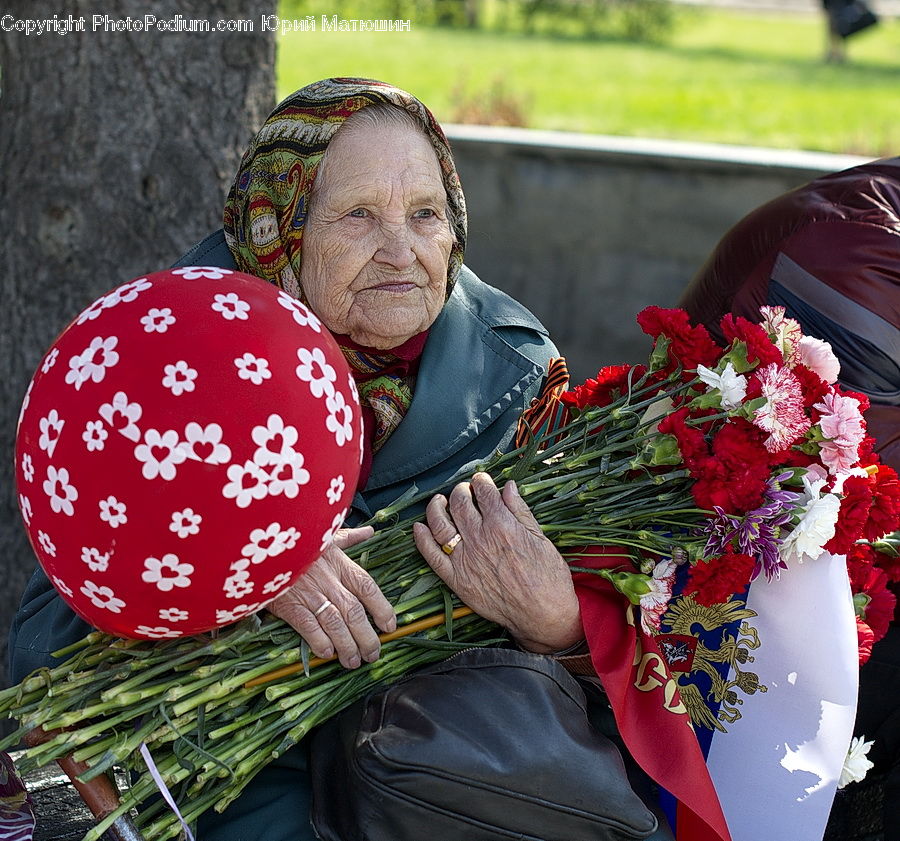 People, Person, Human, Flower, Flower Arrangement, Flower Bouquet, Floral Design