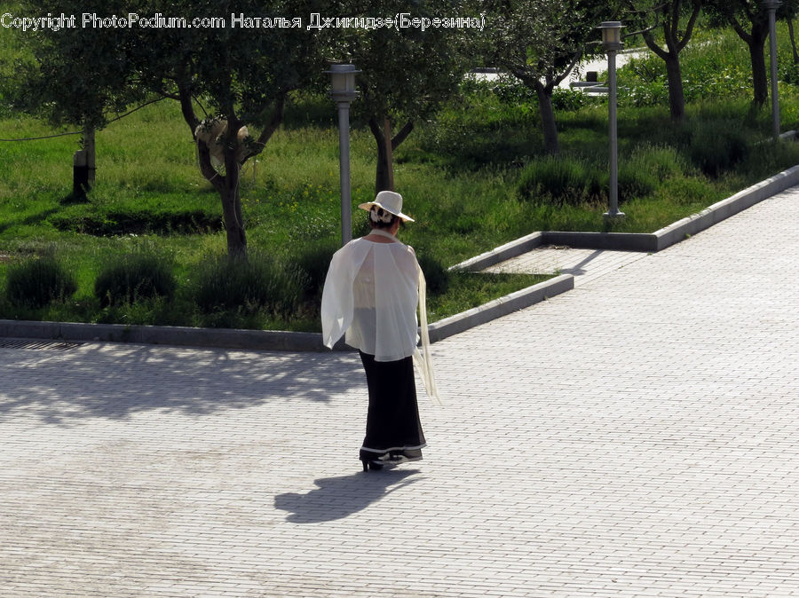 Human, People, Person, Back, Leisure Activities, Walking, Cap