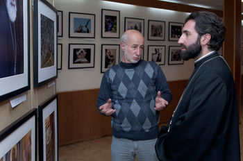 Открытие Международной передвижной фотовыставкы "Благословенный путь" в Ереване