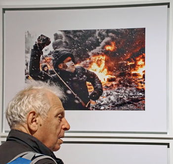 «Россия сегодня» открыла первую выставку работ победителей конкурса имени Андрея Стенина. Выставка носит название «… Чтобы знали»