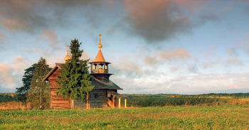 Одинокая часовня..