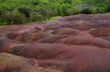The Seven-Colored Sands Of Chamarel (Семицветные пески)