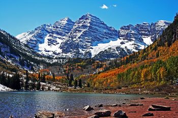 Озеро и гора Марун, Колорадо.