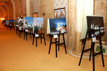 Храм Христа Спасителя Выставка фотоконкурса ВЕРА В РОССИИ (4)