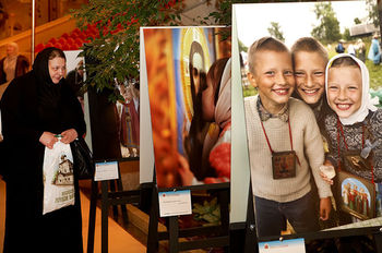 Храм Христа Спасителя Выставка фотоконкурса ВЕРА В РОССИИ (26)