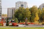   : Сентябрьская панорама мемориала. 