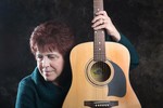 Anna Topper : Женищина с гитарой 