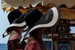 Rita Gadar : .......... 