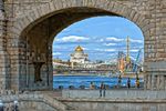 Михаил Юн : У моста 
